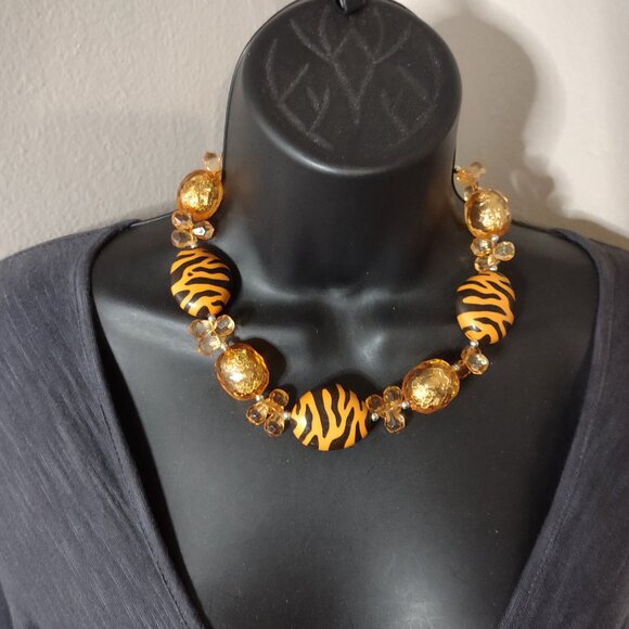 21 Inch Orange Plastic Bead Necklace With Tiger Stripes - Picture 1 of 12